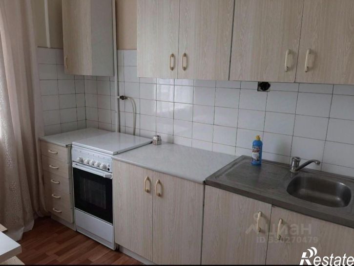 1-комн квартира ул Конева, 1,  д. 1