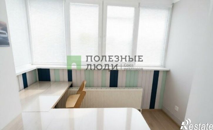 3-комн квартира ул Есенина, 50б,  д. 50б