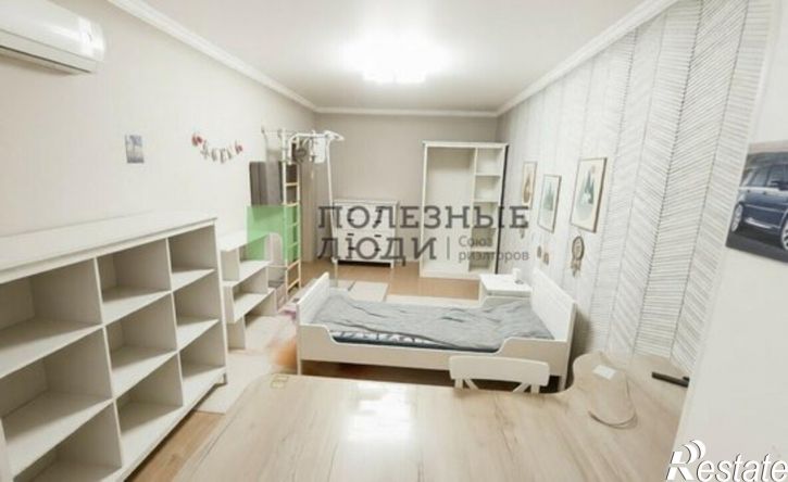 3-комн квартира ул Есенина, 50б,  д. 50б