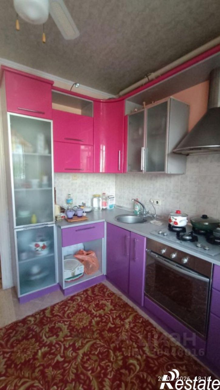 2-комн квартира улица Есенина, 42,  д. 42