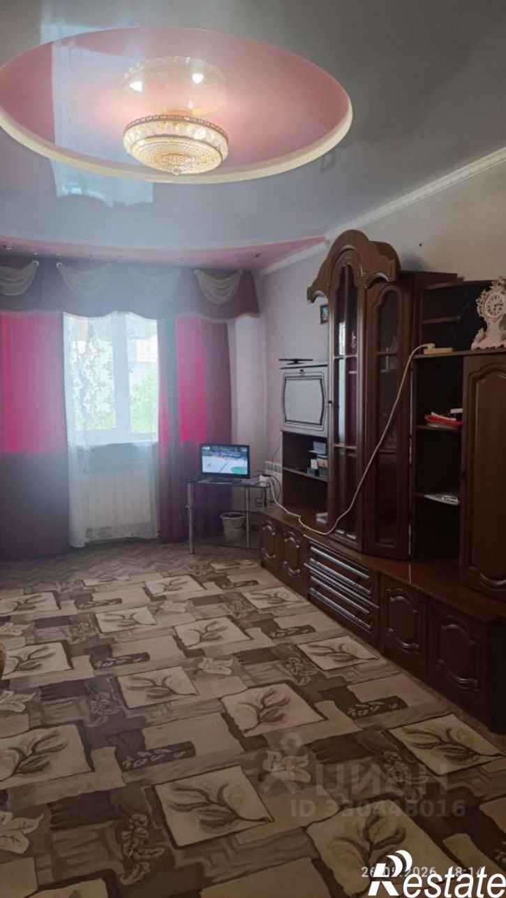 2-комн квартира улица Есенина, 42,  д. 42
