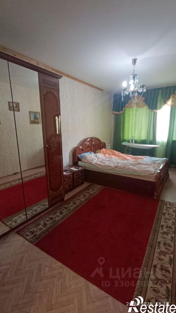 2-комн квартира улица Есенина, 42,  д. 42