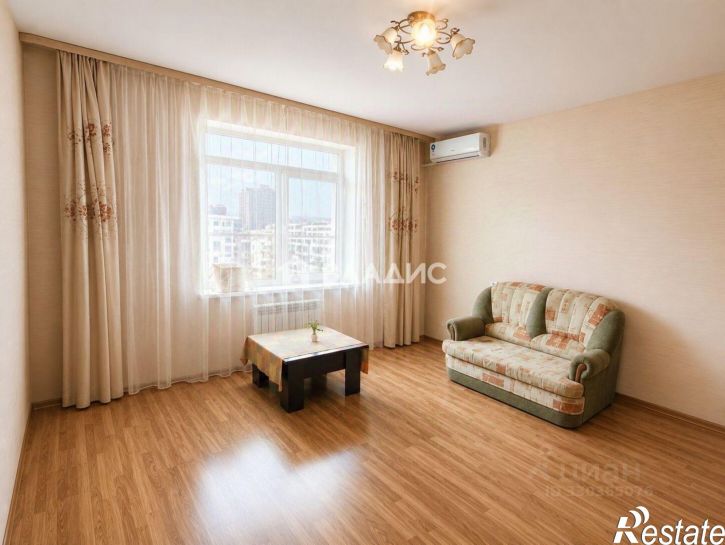 2-комн квартира улица Попова, 102,  д. 102