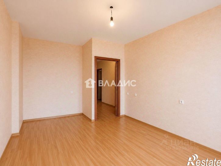 2-комн квартира улица Попова, 102,  д. 102