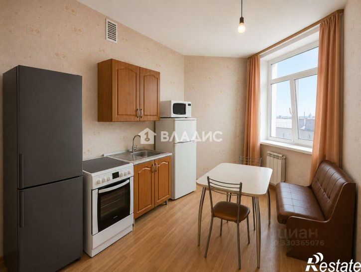 2-комн квартира улица Попова, 102,  д. 102