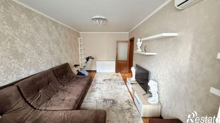 3-комн квартира ул 5 Августа, 13в,  д. 13в