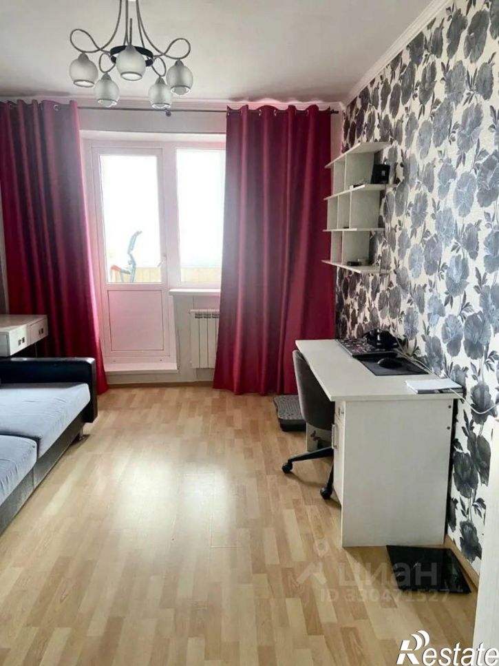 3-комн квартира улица Губкина, 18Г,  д. 18Г