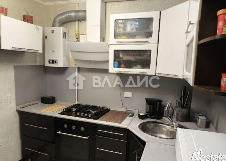 3-комн квартира улица Тельмана, 17,  д. 17