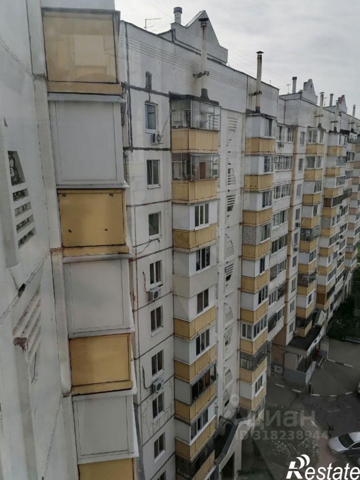 3-комн квартира улица Есенина, 42,  д. 42