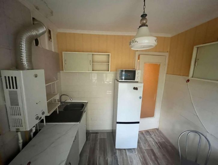 2-комн квартира Н.Островского улица, 7