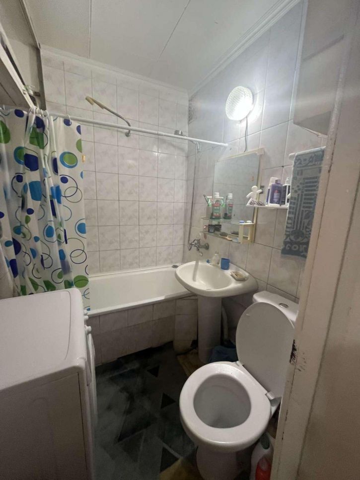 2-комн квартира Н.Островского улица, 7
