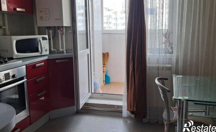 1-комн квартира улица Есенина, 48,  д. 48