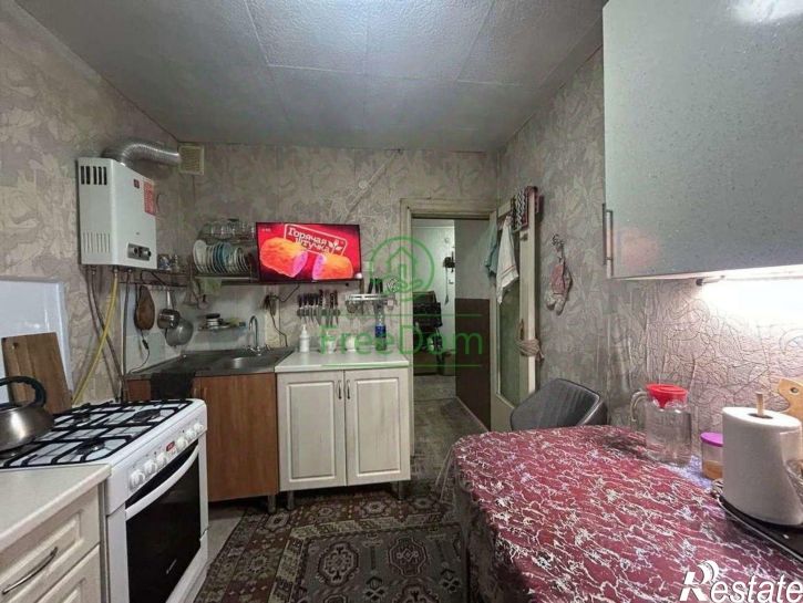 3-комн квартира улица Тельмана, 17,  д. 17