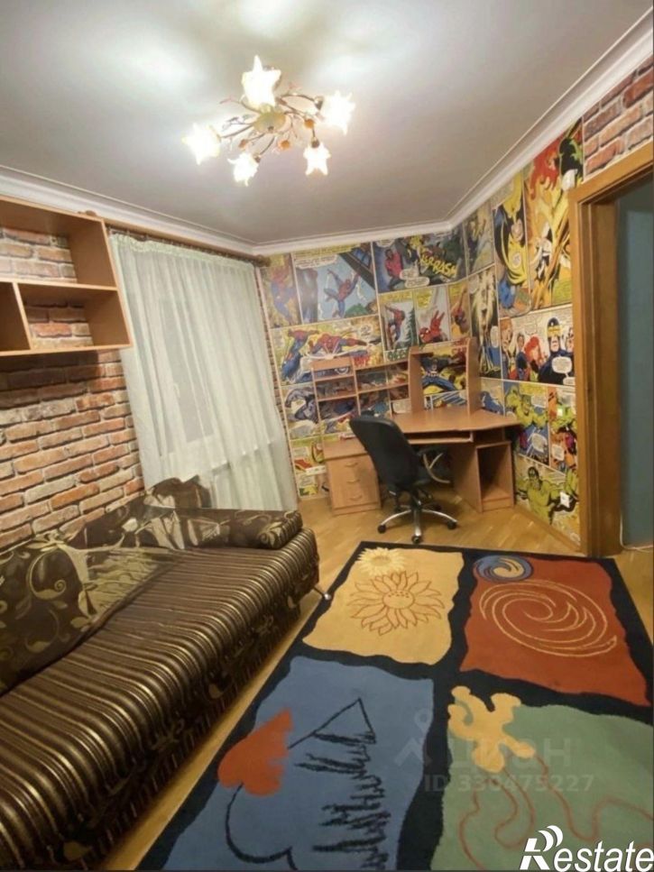 3-комн квартира ул Костюкова, 9а,  д. 9а