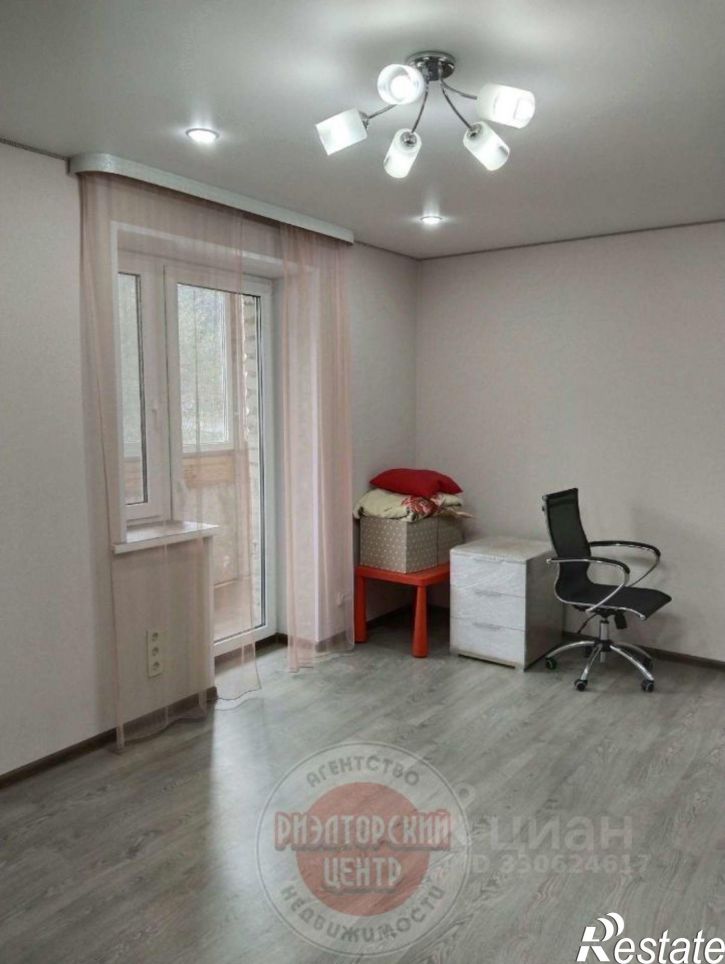 2-комн квартира улица 5 Августа, 36 к2,  д. 36 к2