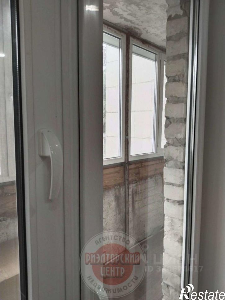2-комн квартира улица 5 Августа, 36 к2,  д. 36 к2