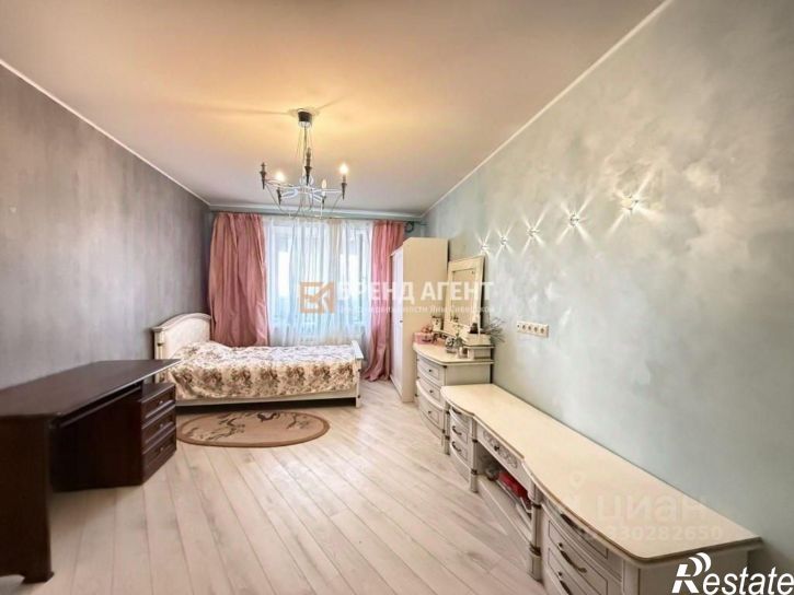 2-комн квартира б-р Юности, 33,  д. 33