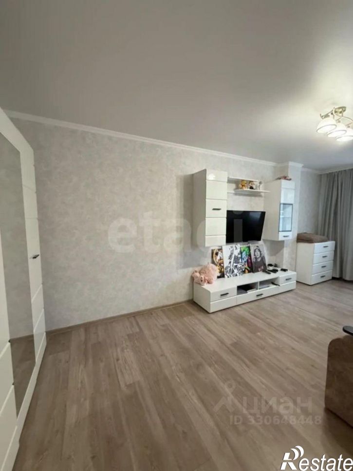 1-комн квартира улица 5 Августа, 37,  д. 37