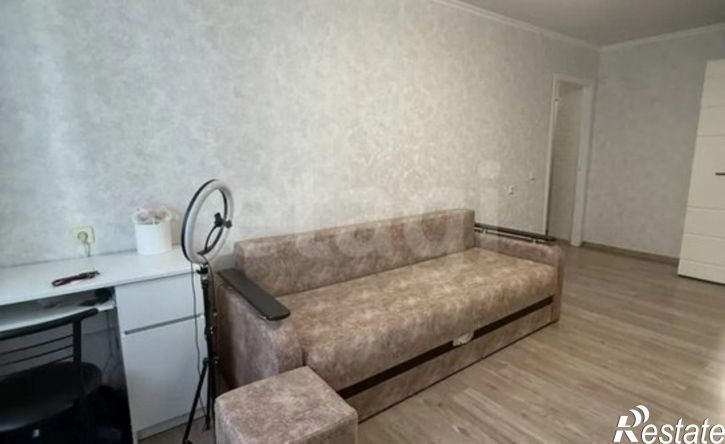 1-комн квартира улица 5 Августа, 37,  д. 37