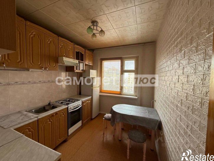 4-комн квартира ул 60 лет Октября, 1,  д. 1