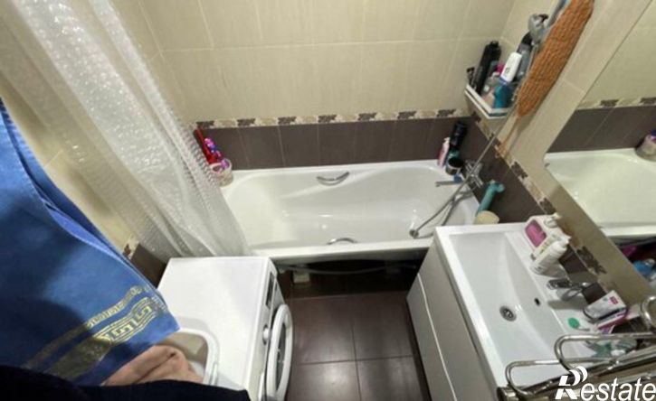 3-комн квартира пр-кт Ватутина, 22,  д. 22