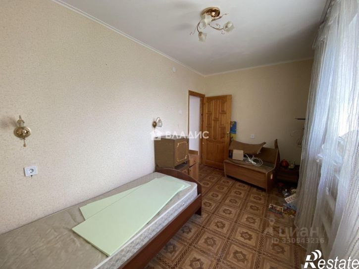 3-комн квартира улица Белгородского Полка, 23,  д. 23