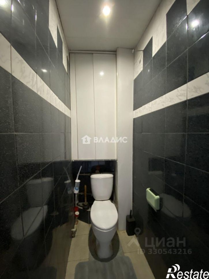 3-комн квартира улица Белгородского Полка, 23,  д. 23