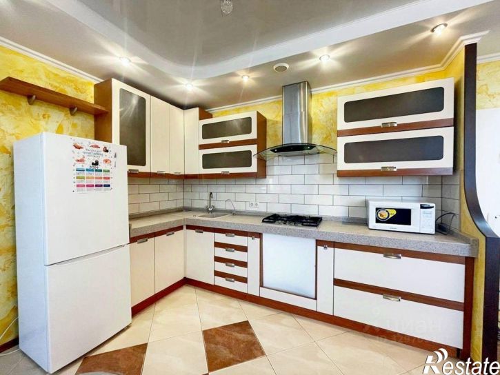 4-комн квартира улица Гоголя, 15,  д. 15