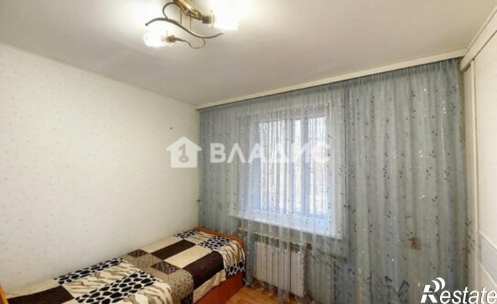 2-комн квартира улица Костюкова, 12,  д. 12
