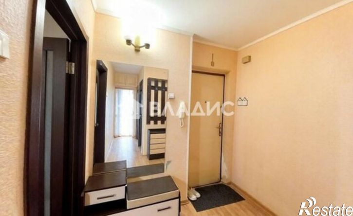 2-комн квартира улица Костюкова, 12,  д. 12