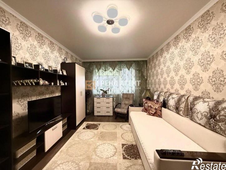 1-комн квартира улица Есенина, 48,  д. 48