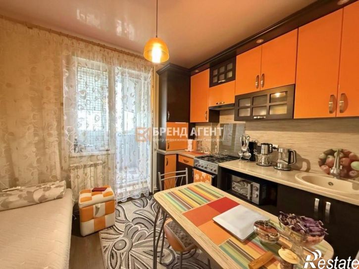 1-комн квартира улица Есенина, 48,  д. 48
