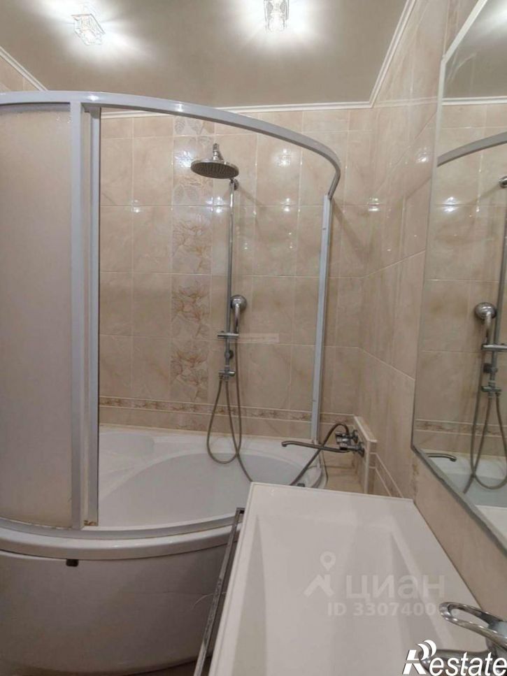 3-комн квартира ул Газовиков, 11,  д. 11