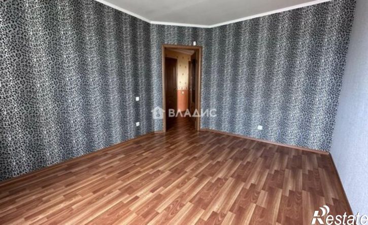 3-комн квартира ул Плеханова, 8а,  д. 8а
