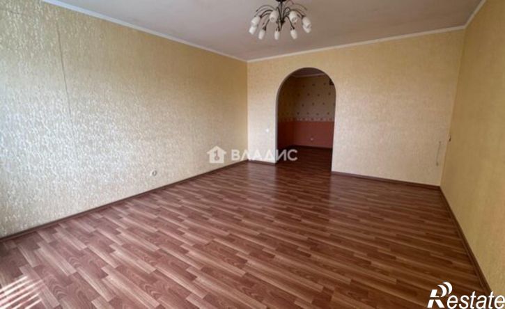 3-комн квартира ул Плеханова, 8а,  д. 8а