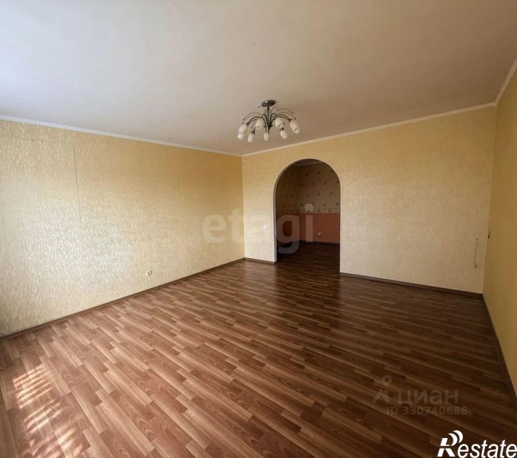 3-комн квартира ул Плеханова, 8а,  д. 8а