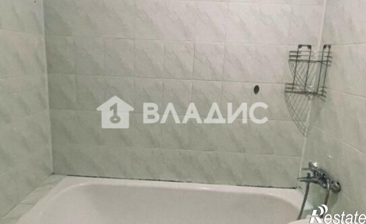 3-комн квартира ул Шаландина, 25,  д. 25