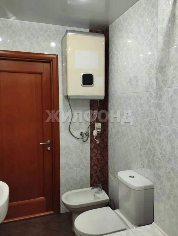 3-комн квартира Есенина ул., д.8