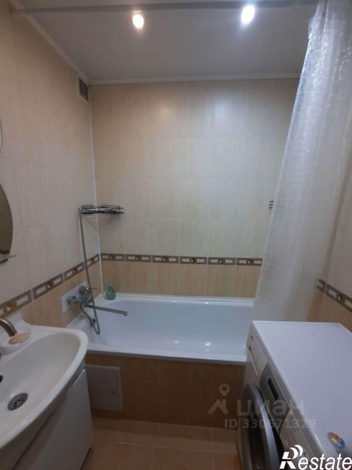 3-комн квартира ул Есенина, 16,  д. 16