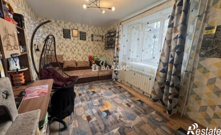 4-комн квартира проспект Славы, 47,  д. 47