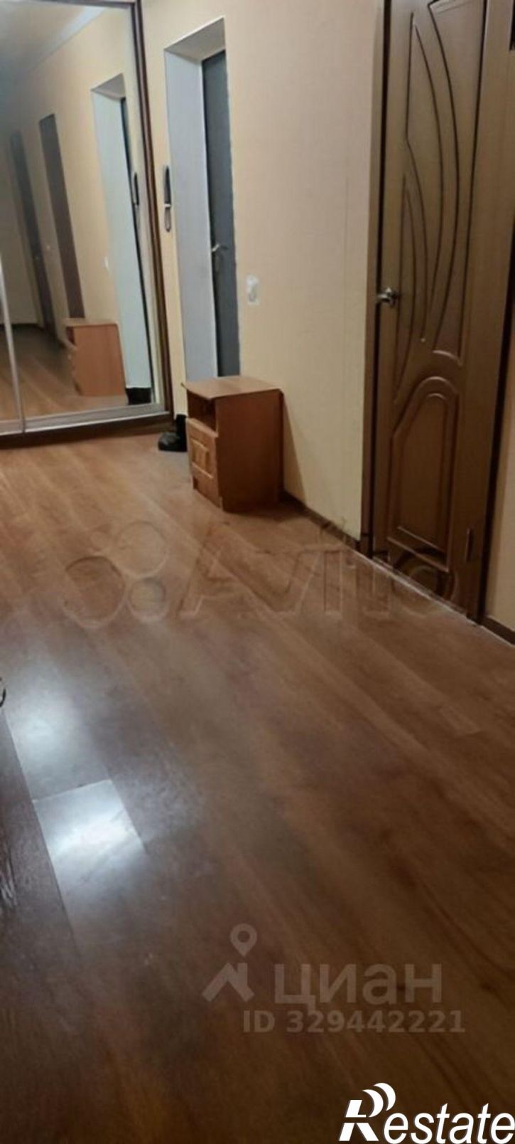 2-комн квартира улица 5 Августа, 37,  д. 37