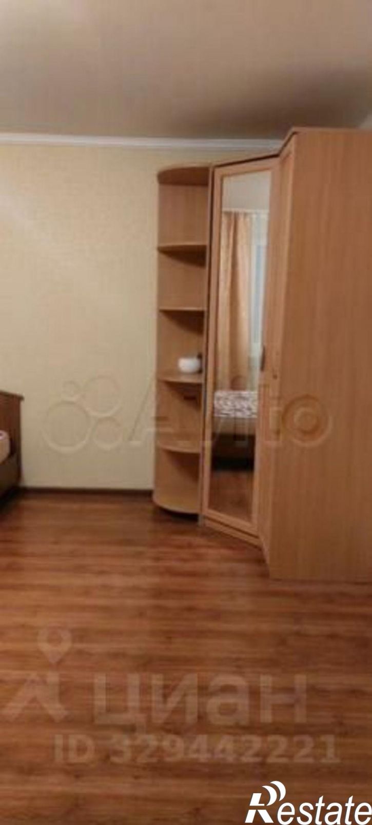 2-комн квартира улица 5 Августа, 37,  д. 37