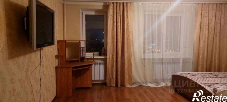 2-комн квартира улица 5 Августа, 37,  д. 37