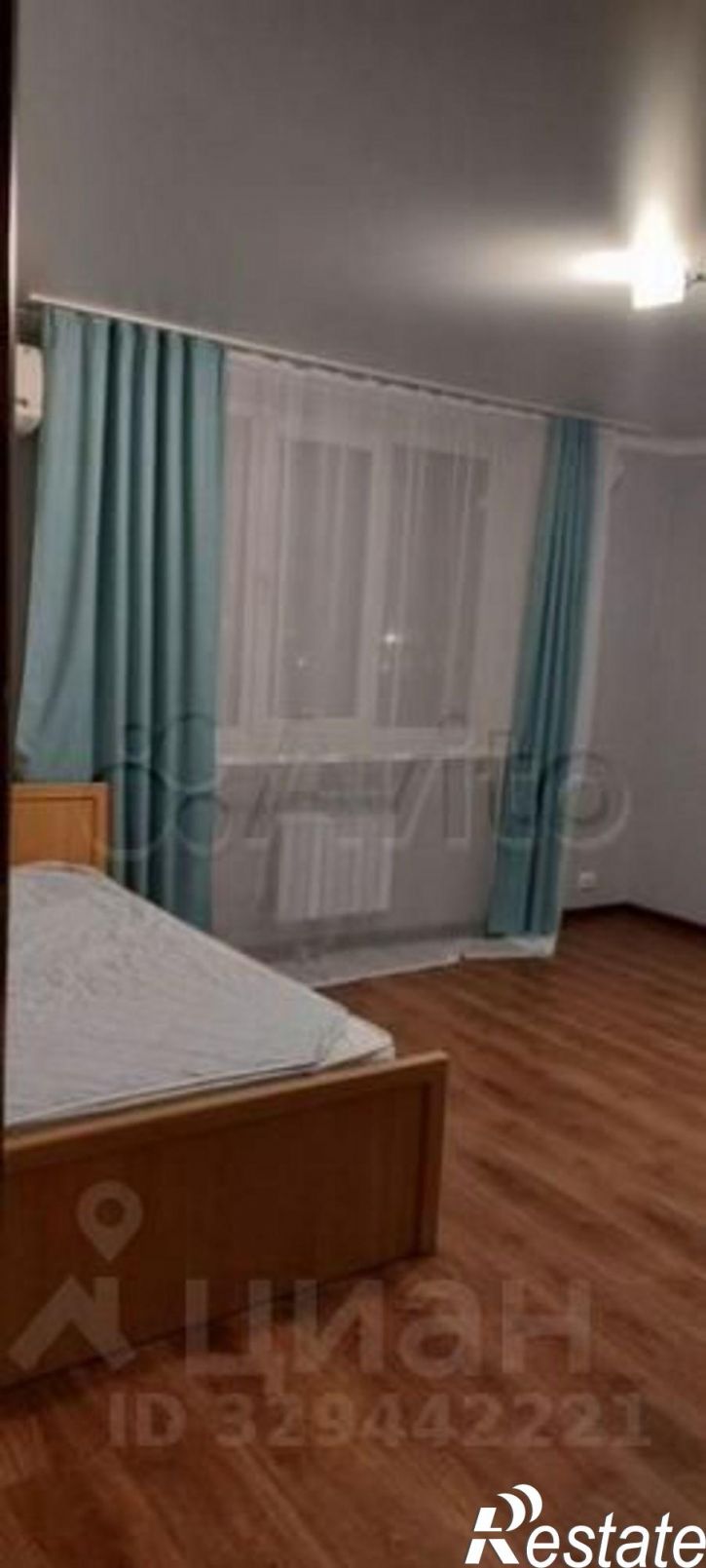 2-комн квартира улица 5 Августа, 37,  д. 37