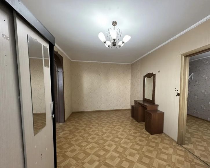 2-комн квартира Шершнева улица, 2А