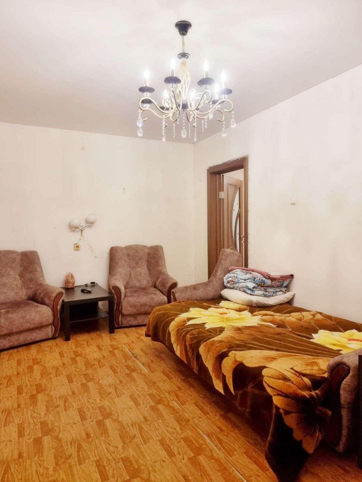 3-комн квартира Челюскинцев улица, 58