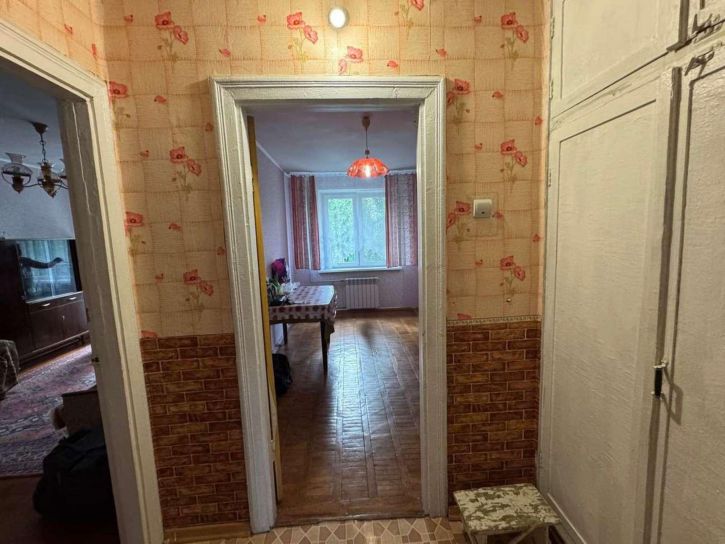 3-комн квартира Костюкова улица, 25