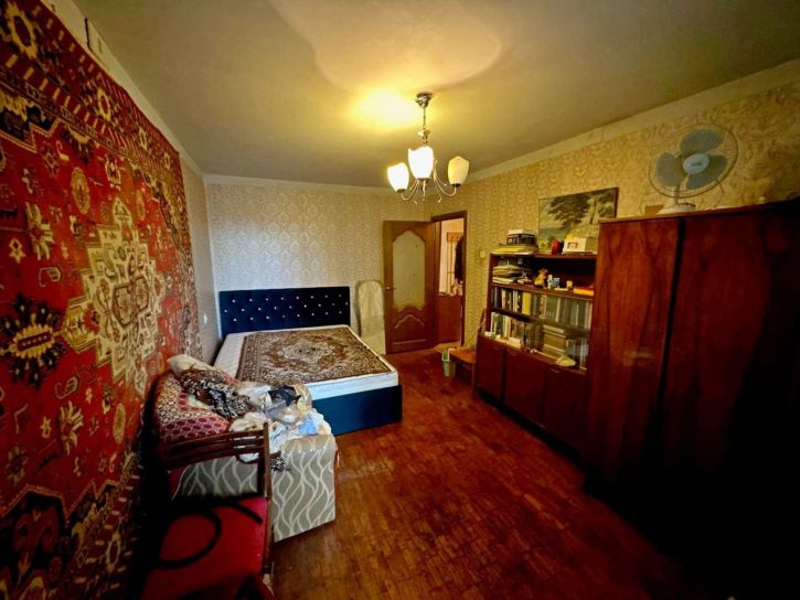 3-комн квартира Октябрьская улица, 84