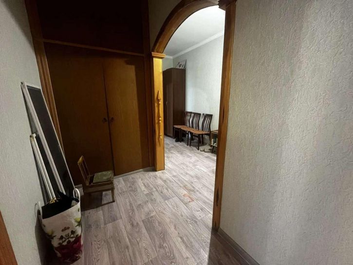 3-комн квартира 5 Августа улица, 17