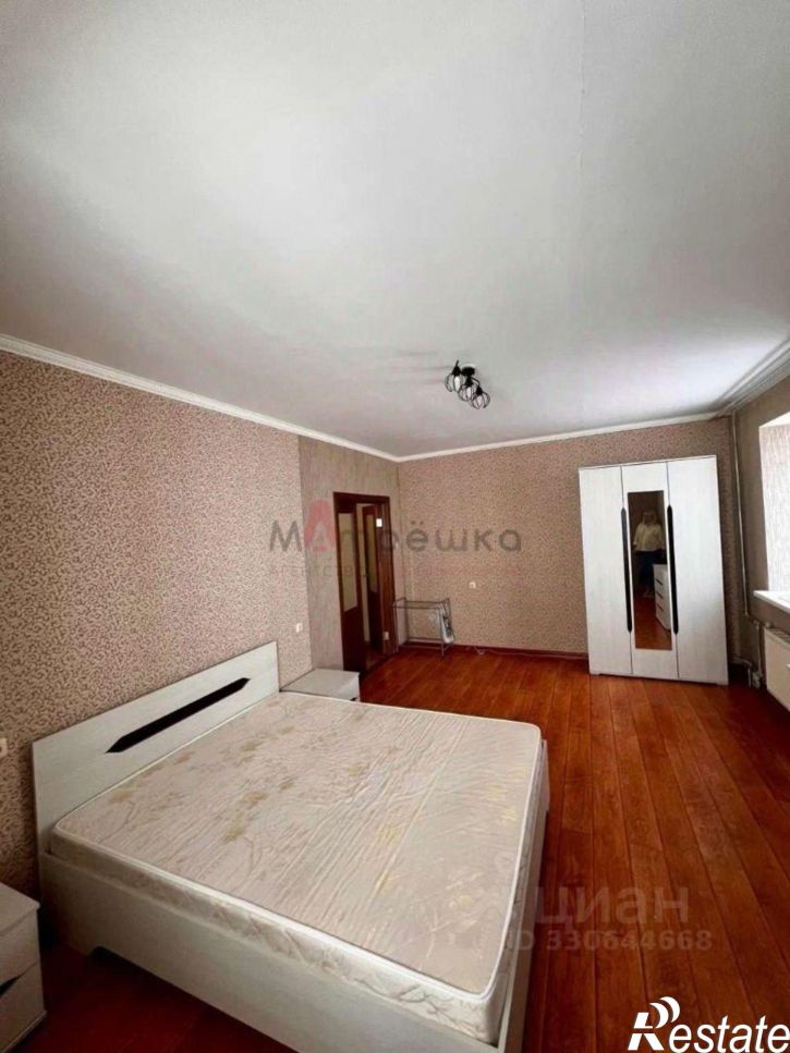 1-комн квартира улица Есенина, 9 к3,  д. 9 к3